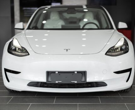 特斯啦「倒退嚕」？！特斯拉Q3交車量不如預期，連中國比亞迪都要超越特斯拉了？