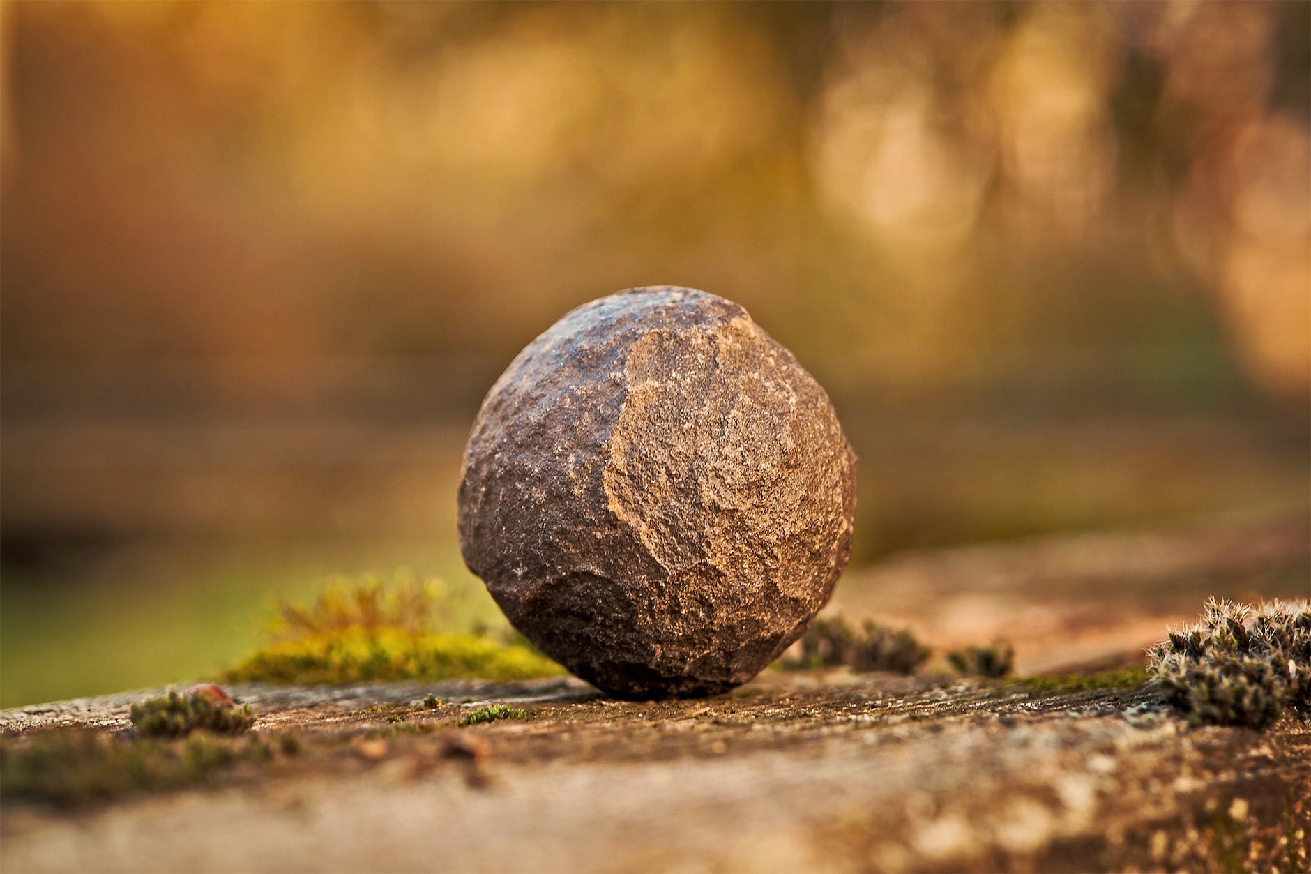 tilt shift lens photography of stone